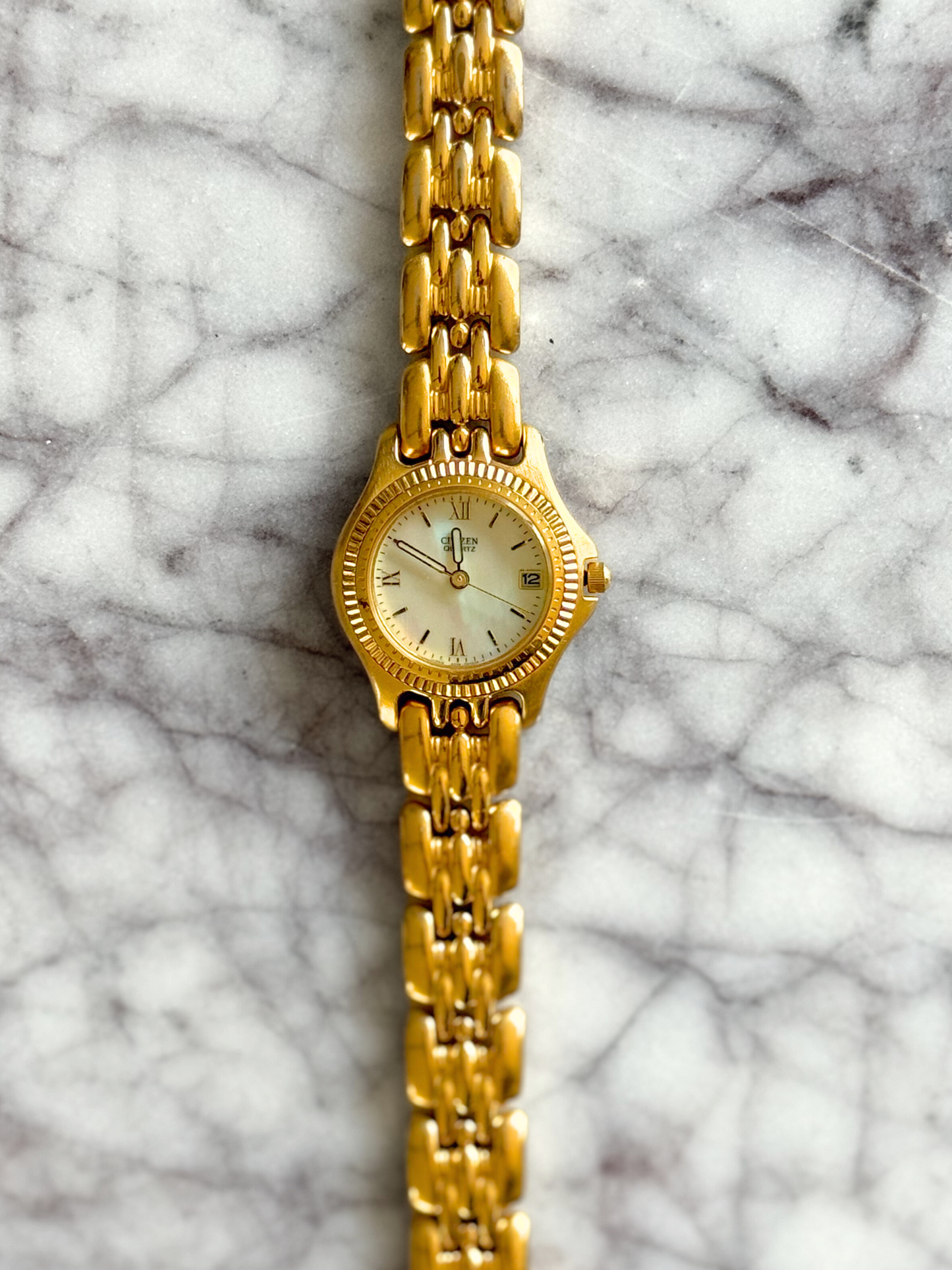 Vintage Citizen Fluted Bezel Watch with Abalone Dial