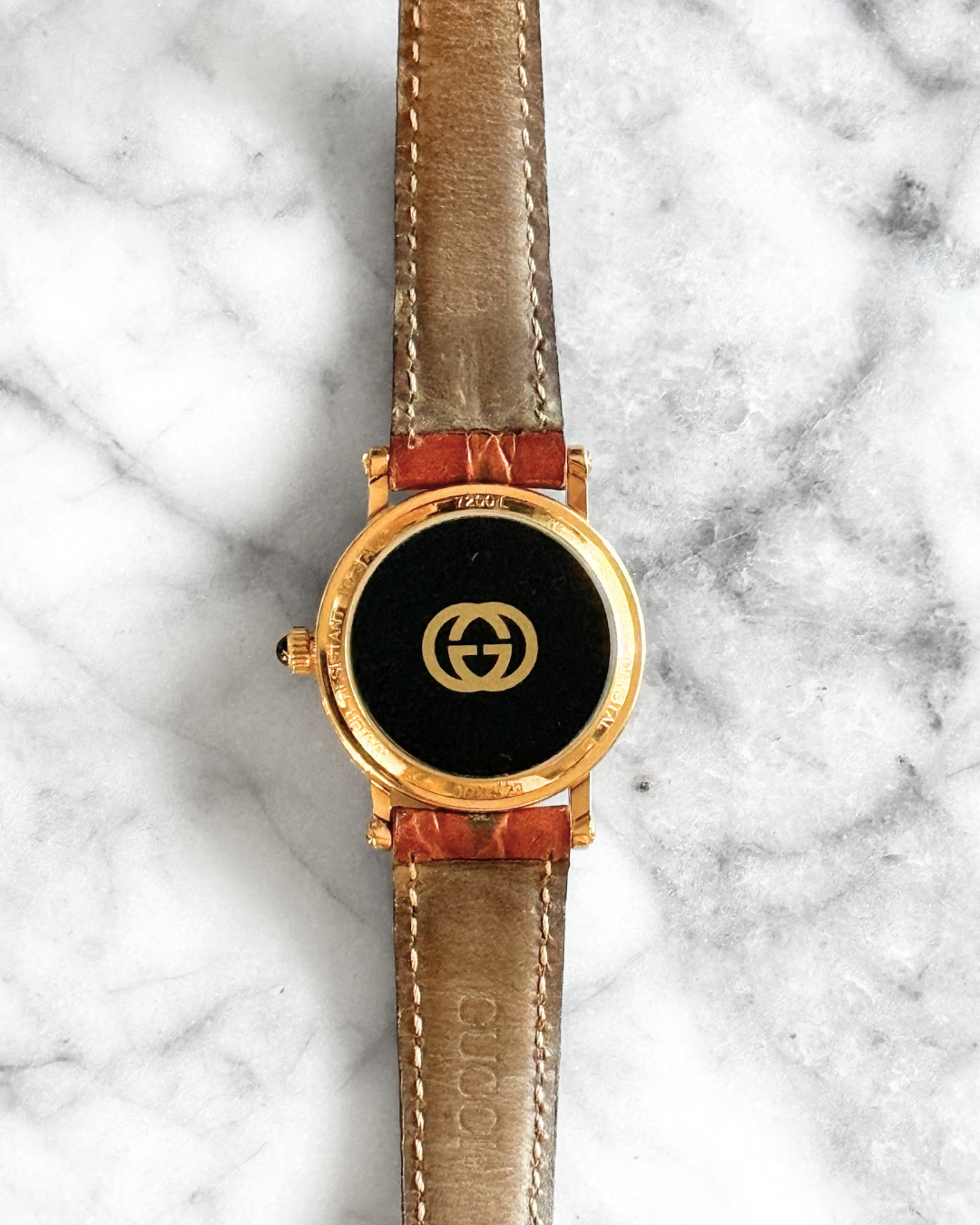 Vintage Gucci 7200 L
