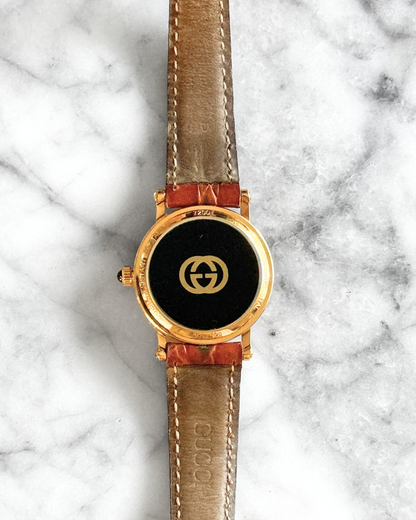 Vintage Gucci 7200 L