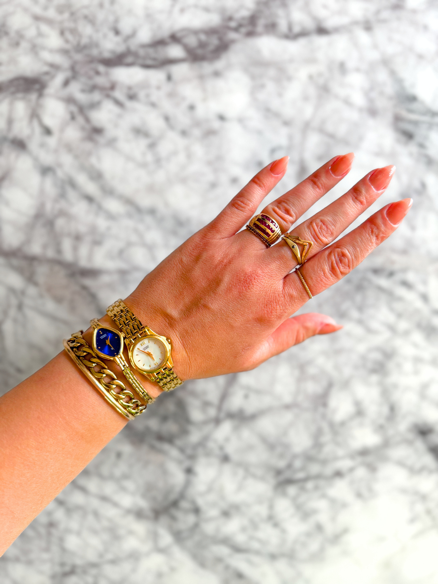Vintage Citizen Dainty Blue Dial Watch