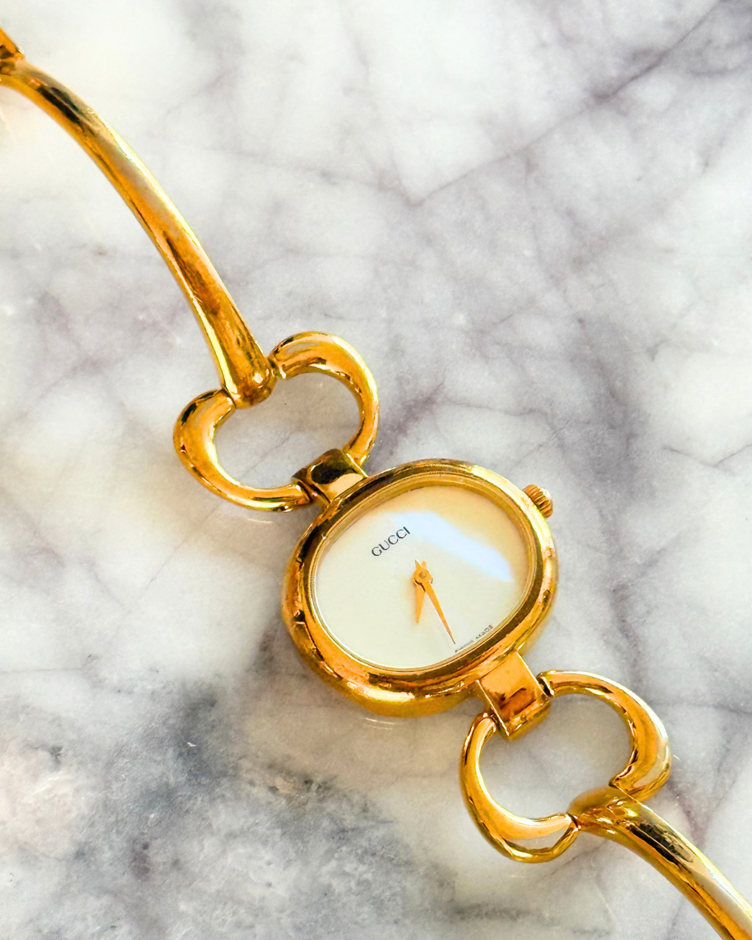Vintage Pearlescent Gucci Horsebit 1600