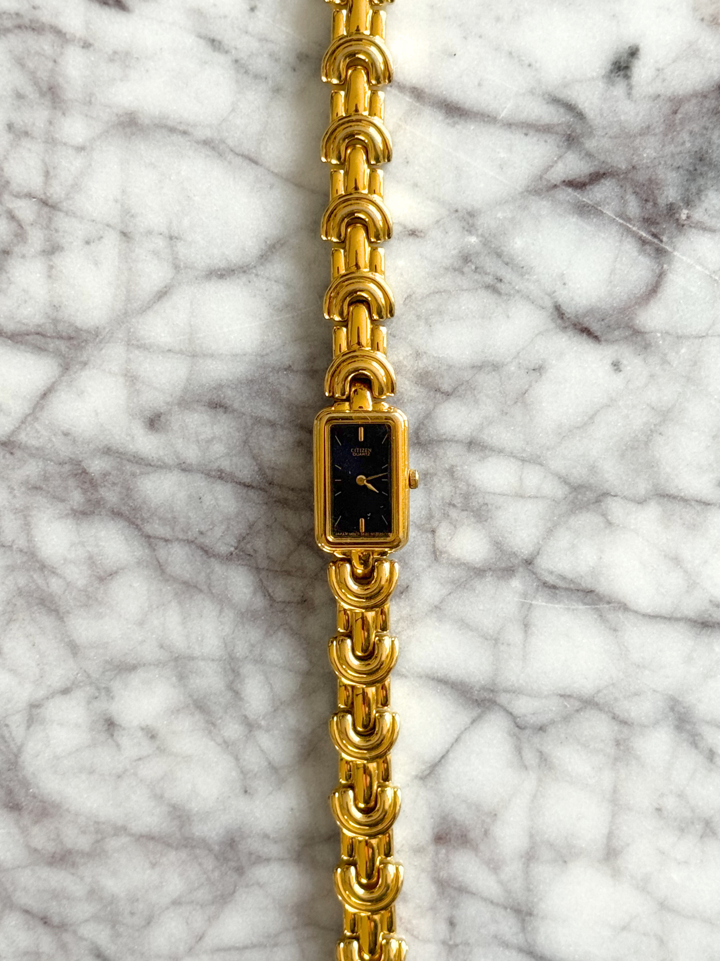 Vintage Citizen Navy Arc Band