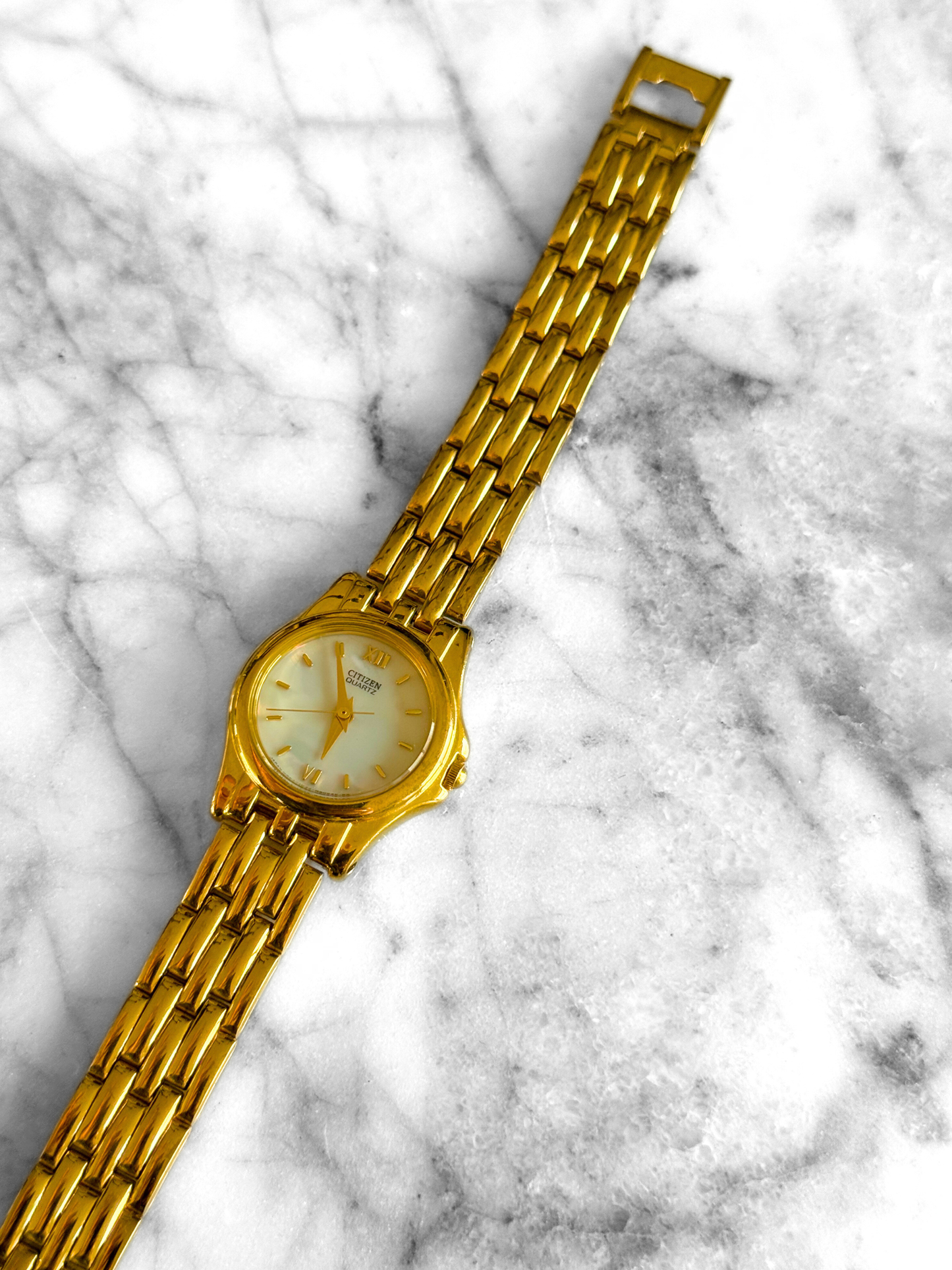 Vintage Gold Citizen Menswear Style with Abalone Dial